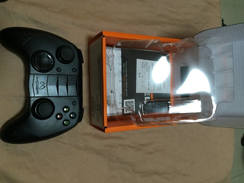 【MOGA蓝牙游戏手柄】晒单开箱评测！~。~