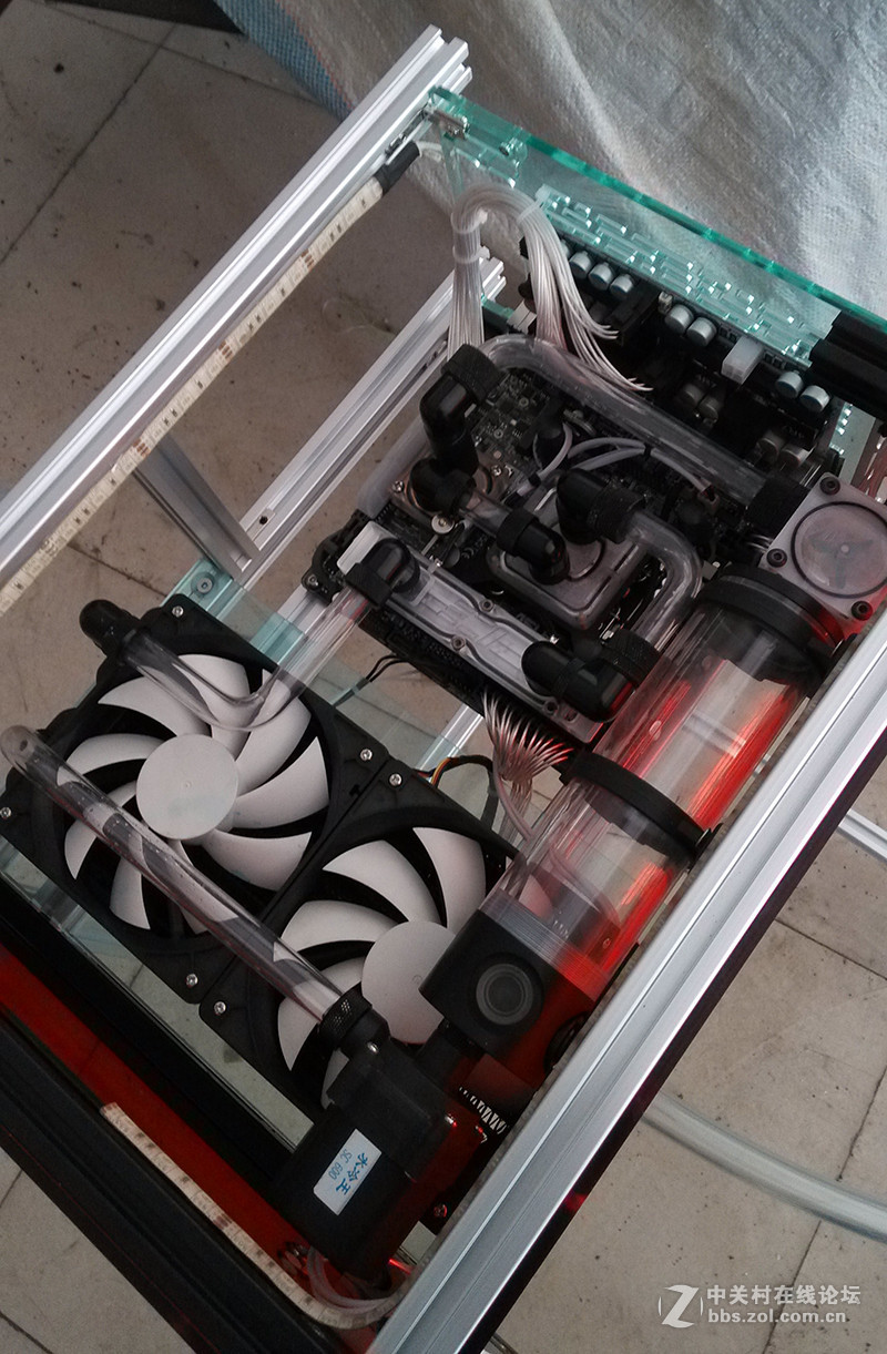 简单打造HTPC迷你机桌/桌机/桌箱一体