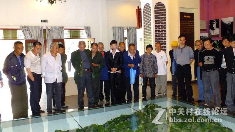 娄山之春缅怀先烈战斗遗址