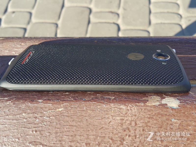 美国专属摩托罗拉Droid Turbo晒机