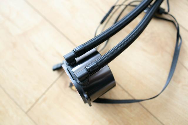 低调奢华系列，性能颜值均好于预期，BARROW 炫影360水冷体验