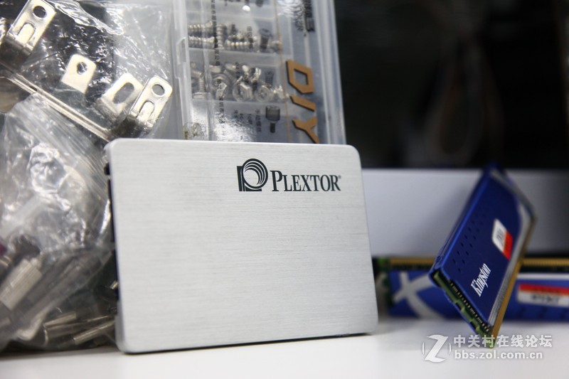 【周末齐搞机】GAMEMAX碳60+24K金牌750W+GTX960SLI作业报告