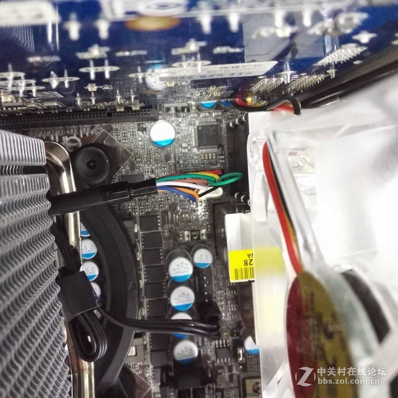 过节给机箱清清灰 秀秀我的Tt V1小钢炮