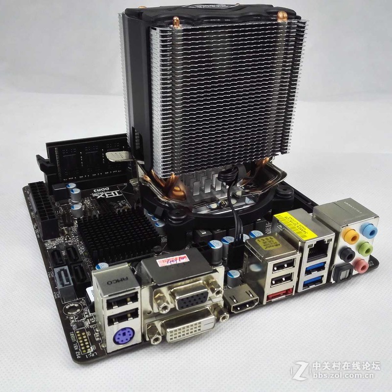 过节给机箱清清灰 秀秀我的Tt V1小钢炮