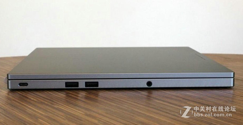 #约稿#Google笔记本真机被曝光，这也学苹果？千年老二学不得！