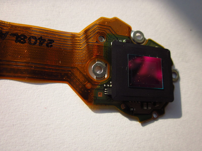 松下ZS10拆机，CCD除灰体验。与大家共享。