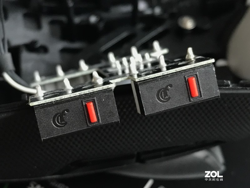 极限之轻：科学减重雷蛇Raver Viper毒蝰鼠标测评与拆解