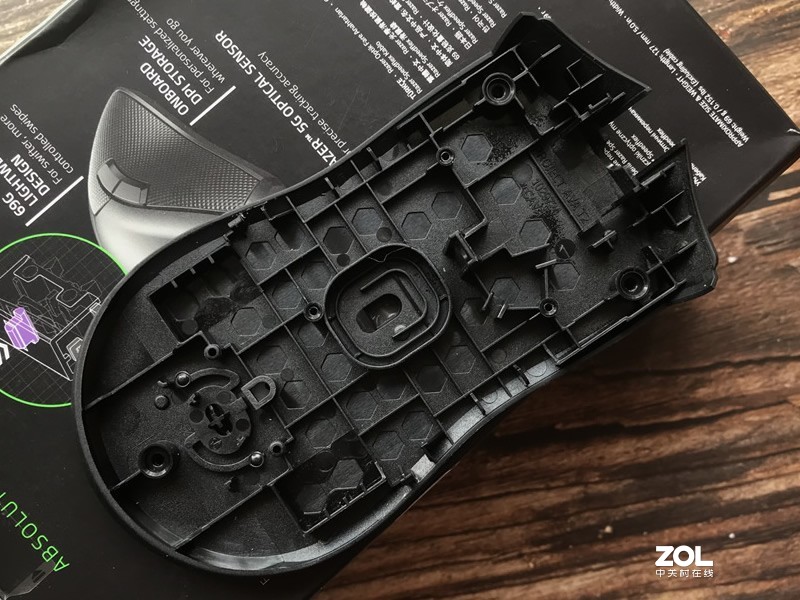 极限之轻：科学减重雷蛇Raver Viper毒蝰鼠标测评与拆解