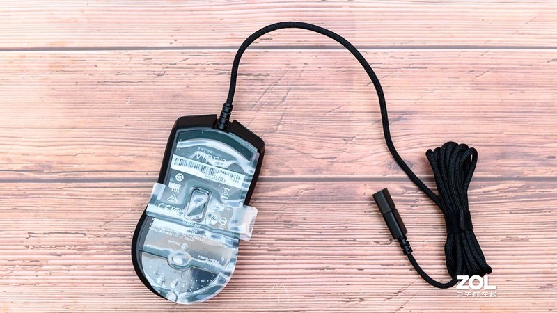 驾“轻”就熟——雷蛇VIPER毒蝰上手