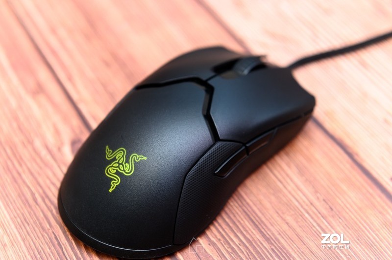 驾“轻”就熟——雷蛇VIPER毒蝰上手