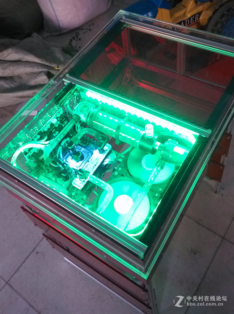 简单打造HTPC迷你机桌/桌机/桌箱一体