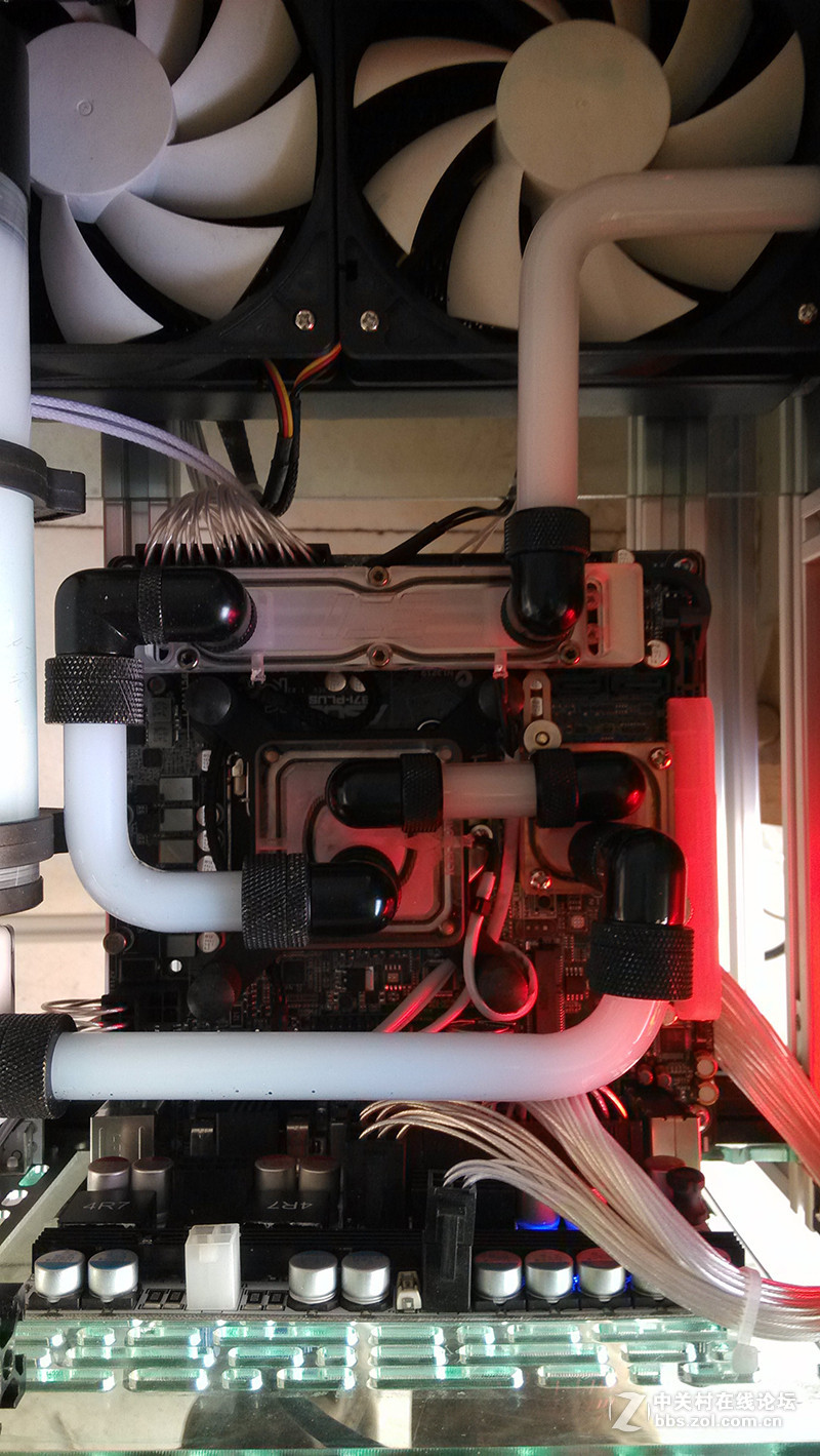 简单打造HTPC迷你机桌/桌机/桌箱一体