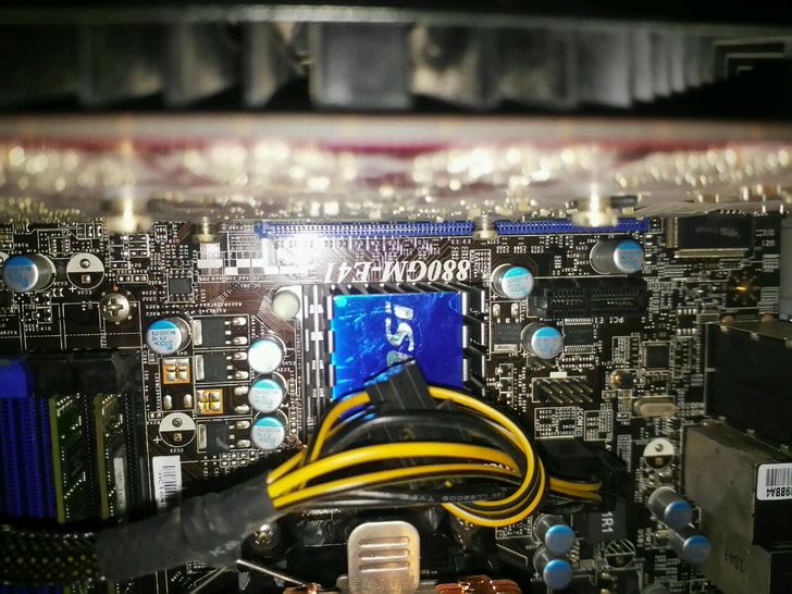 出自用 X3 445+微星880GM-E41 + 迪兰HD3850T1一套