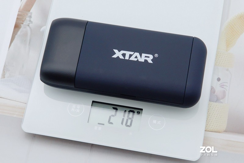 双向双快充XTAR爱克斯达PB2S 充电宝体验