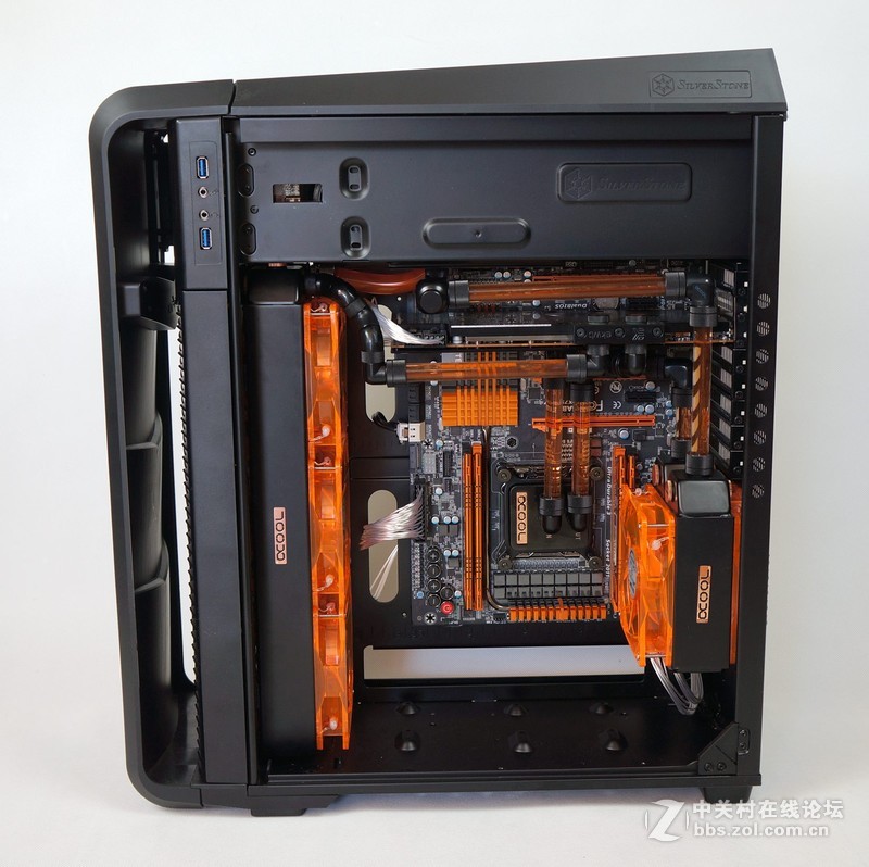 #我叫王小白⑥#  经典乌鸦4机箱MOD全水冷爆改