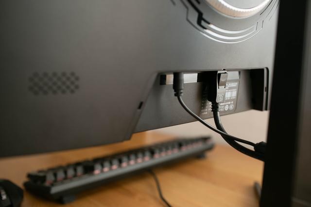 微星PAG321CQR，厂家的体贴？我想要的真的都有了，无短板电竞显示器体验。