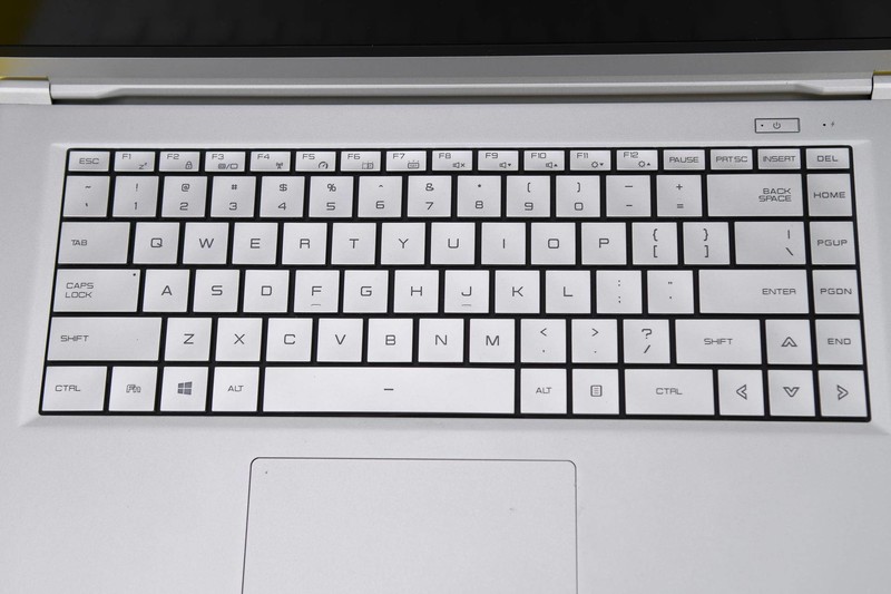 从内到外拆开看，机械革命CODE 01值不值得程序员选购？