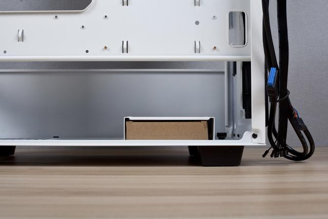 300元左右机箱应怎选？颜值与做工兼备爱国者破晓X元素版体验