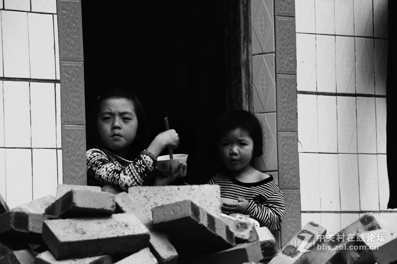 同样是“活着”