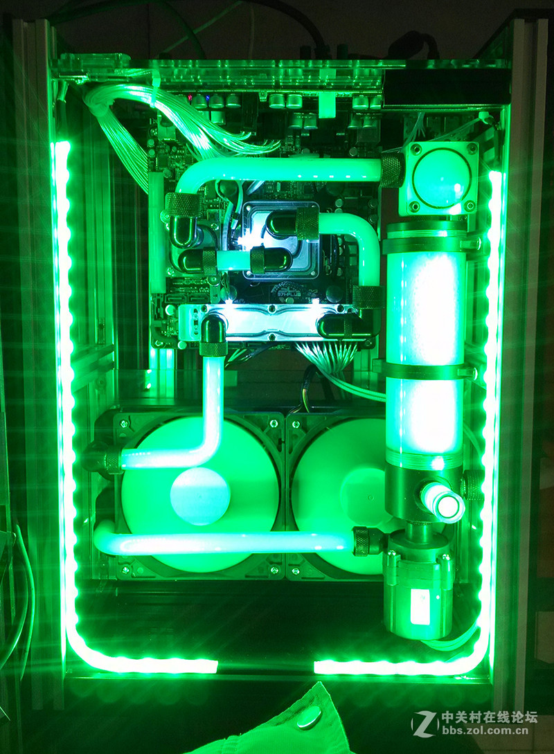 简单打造HTPC迷你机桌/桌机/桌箱一体