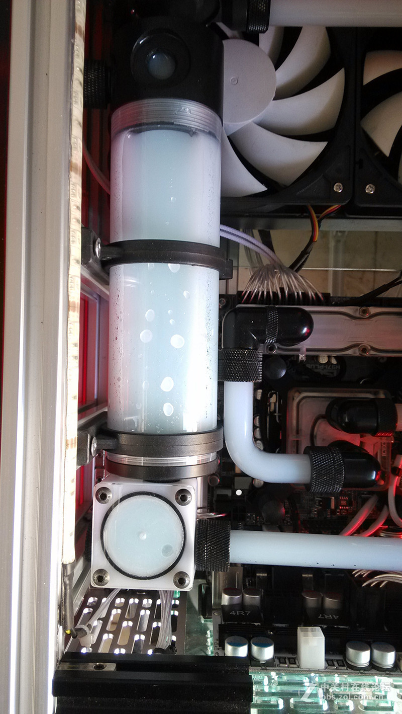 简单打造HTPC迷你机桌/桌机/桌箱一体