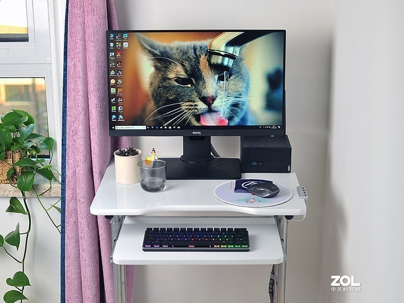 小空间PC桌面方案的终章：入手M9PeGn插满存储接口，顺便晒晒mini桌面环境