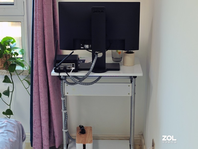 小空间PC桌面方案的终章：入手M9PeGn插满存储接口，顺便晒晒mini桌面环境