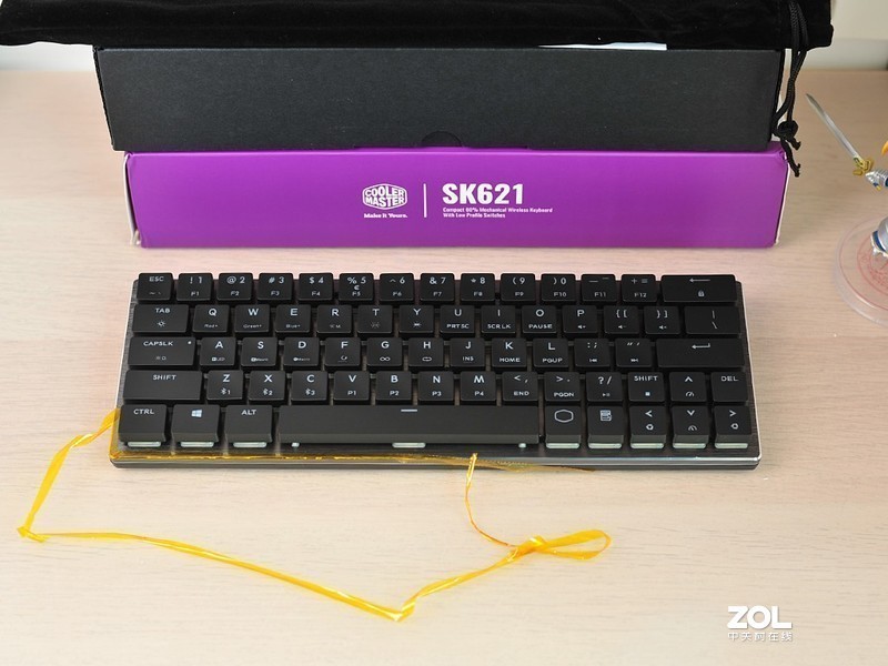 小空间PC桌面方案的终章：入手M9PeGn插满存储接口，顺便晒晒mini桌面环境