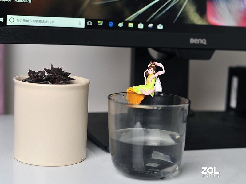 小空间PC桌面方案的终章：入手M9PeGn插满存储接口，顺便晒晒mini桌面环境