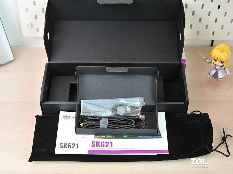 小空间PC桌面方案的终章：入手M9PeGn插满存储接口，顺便晒晒mini桌面环境