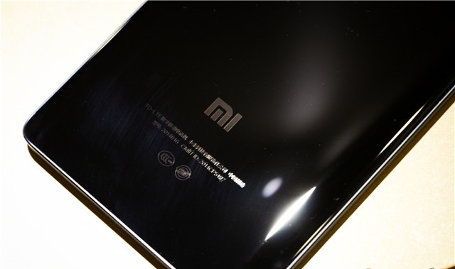 小米 Note 5.7 寸发烧到底新机评测！