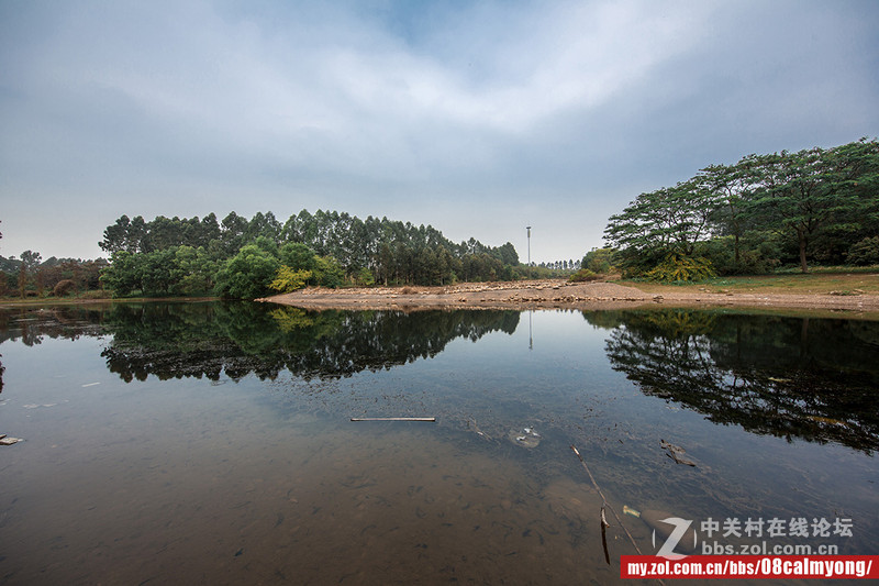 《康陵石头湖》----练习各种风景元素的比例搭配