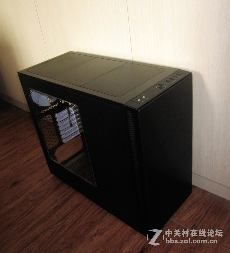 北欧古典设计美学与电脑机箱的完美融合——Fractal Design Define R5解析[原创]