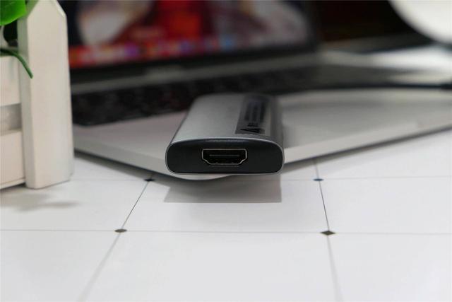 轻薄本败于接口太少？RAVPOWER 七合一扩展坞：你说啥？