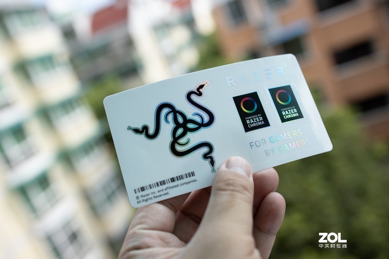 超轻的顶级鼠标体验：Razer Viper毒蝰电竞鼠标