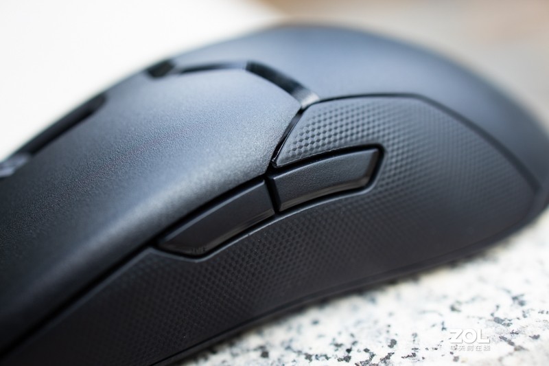超轻的顶级鼠标体验：Razer Viper毒蝰电竞鼠标