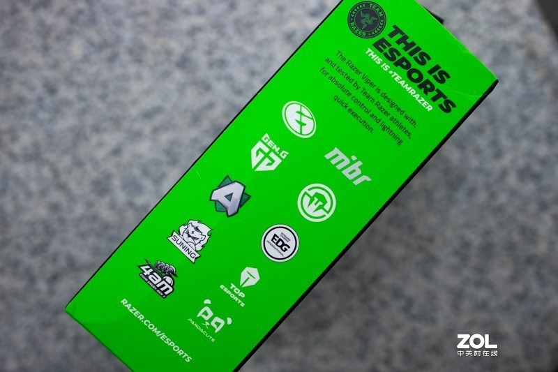 超轻的顶级鼠标体验：Razer Viper毒蝰电竞鼠标