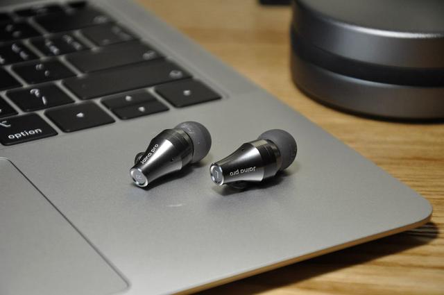 999元“山寨”谢兰图、IE800S，极小众耳塞小吉安娜鉴赏