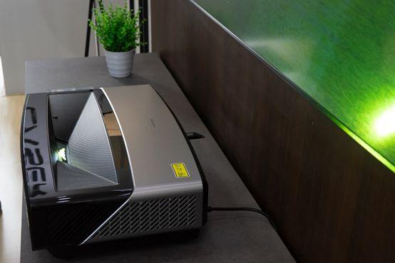 从缺芯少屏到独占鳌头，国产彩电业如何从“翻身做主人”？