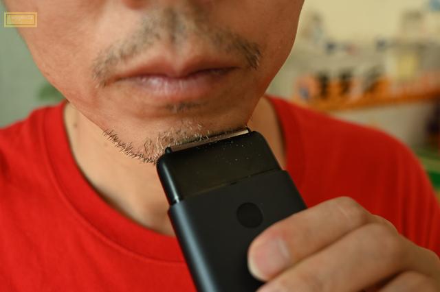 轻巧耐用，还能冲洗，米家电动剃须刀体验