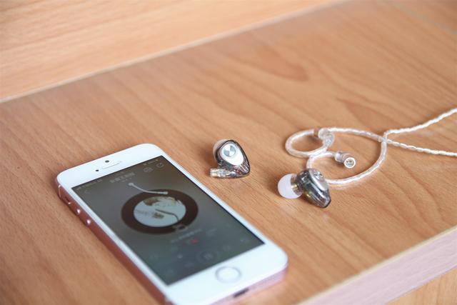 有颜值，亦有细腻之声，兴戈 洛神EM2耳机体验