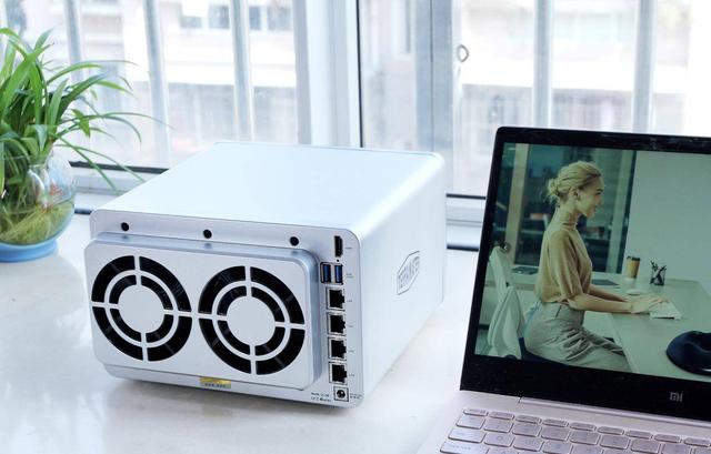 何必折腾黑群晖，铁威马NAS功能更丰富！