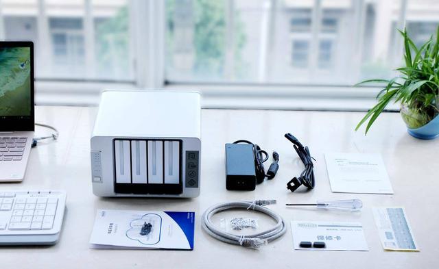 何必折腾黑群晖，铁威马NAS功能更丰富！