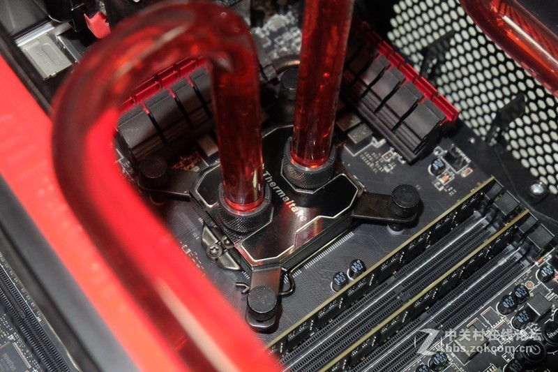 小机箱能大做文章，Tt V21安装水冷系统！~