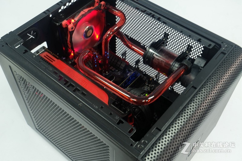 小机箱能大做文章，Tt V21安装水冷系统！~