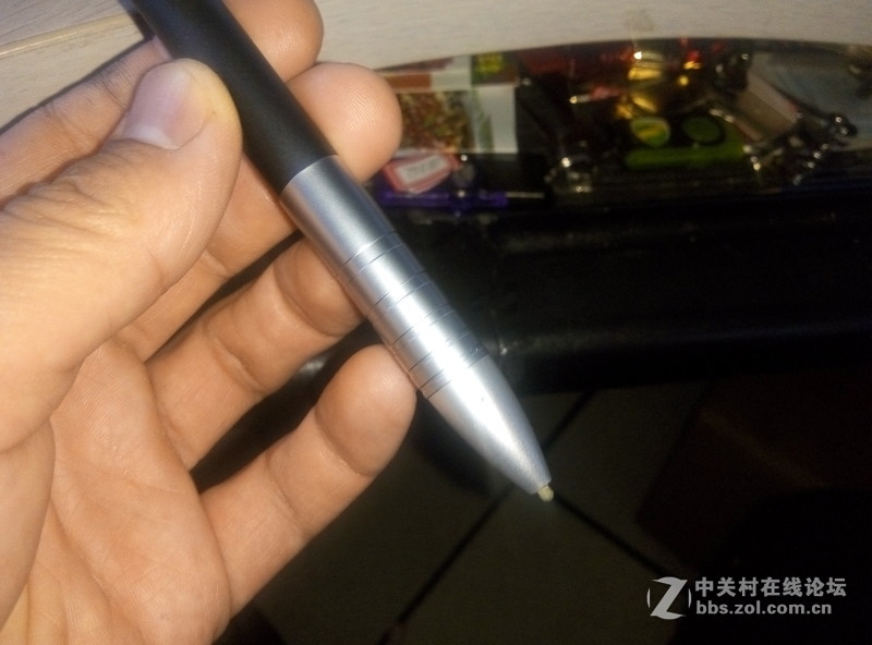 求助谁知道这个笔是什么数位板上的？