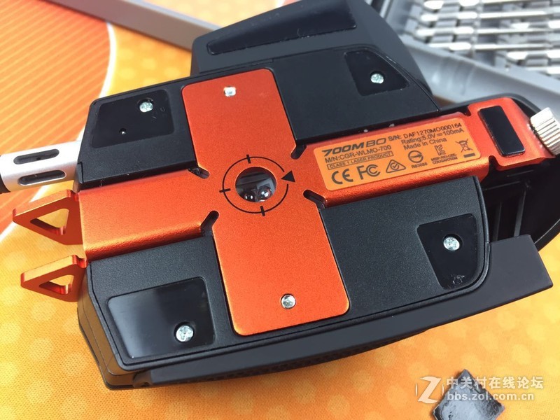 国外品牌也有性价比！骨伽700M电竞鼠标拆解