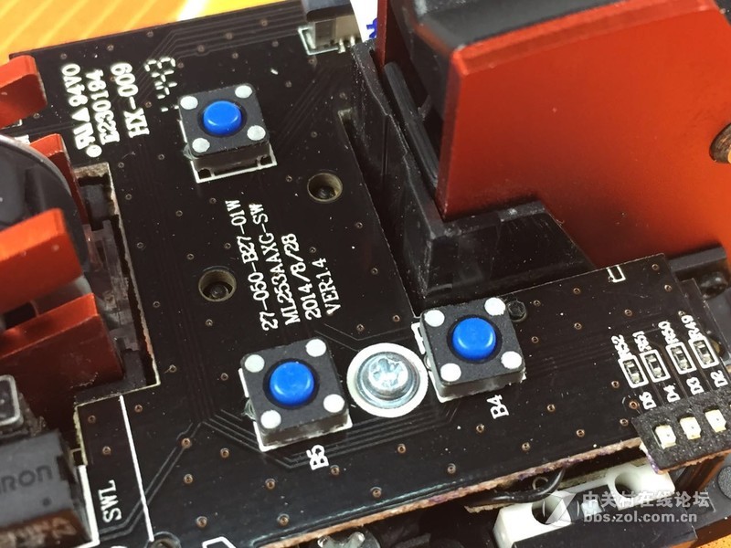 国外品牌也有性价比！骨伽700M电竞鼠标拆解