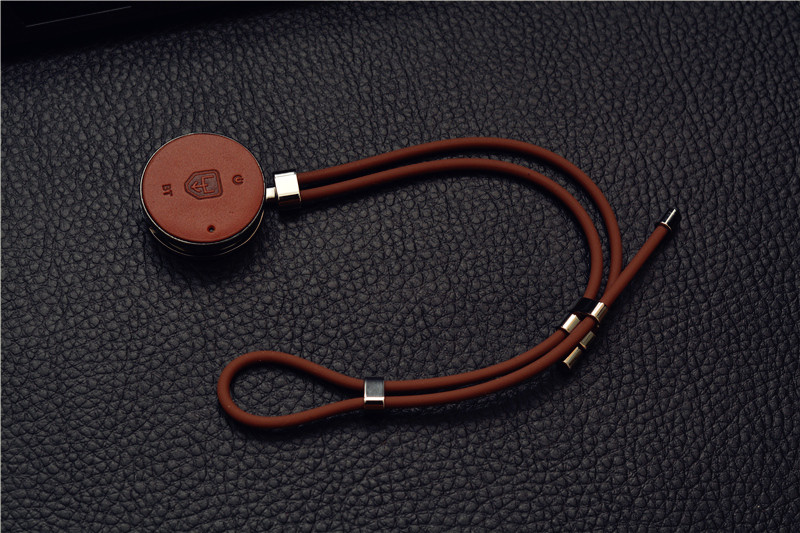 无损音乐的黄金搭档，八头牛蓝牙耳机手环播放组合体验