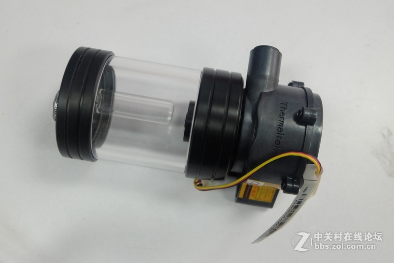 小机箱能大做文章，Tt V21安装水冷系统！~